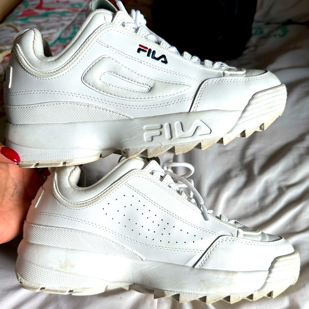 Women's FILA Disruptor 2 size 9.5 White